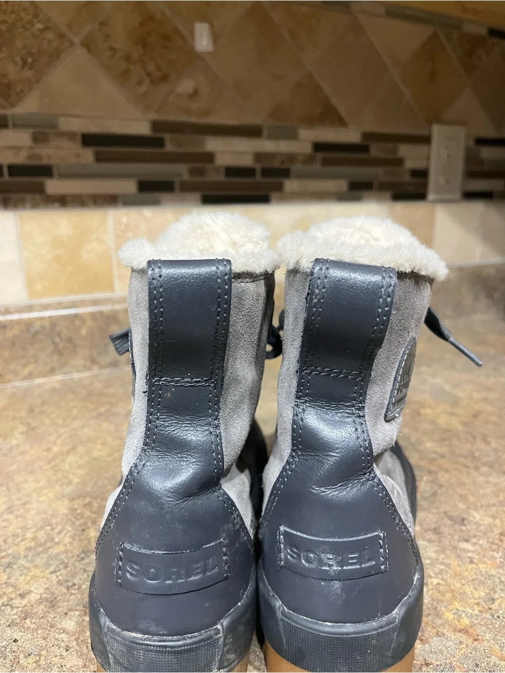 SOREL Tivoli IV Waterproof Boots Quarry Gray Suede Faux Fur US 7.5 Winter